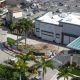 The main entrance to the Boca Town Center mall, where two new restaurants are poised to open with outdoor dining. (Photo: Boca Daily News)