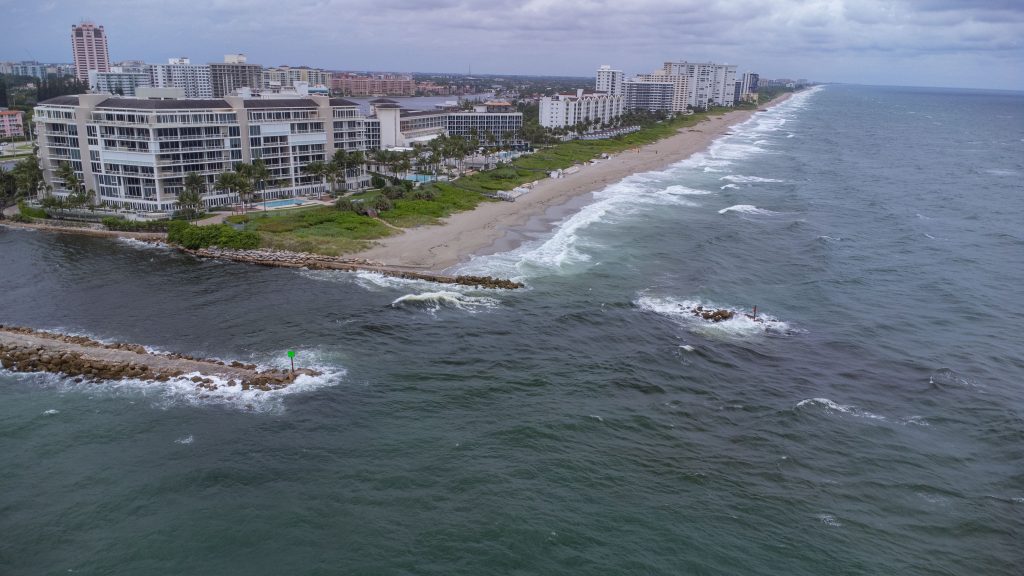 The effects of Hurricane Helene whip up waves and surf at Boca Raton Inlet and beaches in Boca Raton and Deerfield Beach, FL, Sept. 25, 2024. (Photo: Boca Daily News)