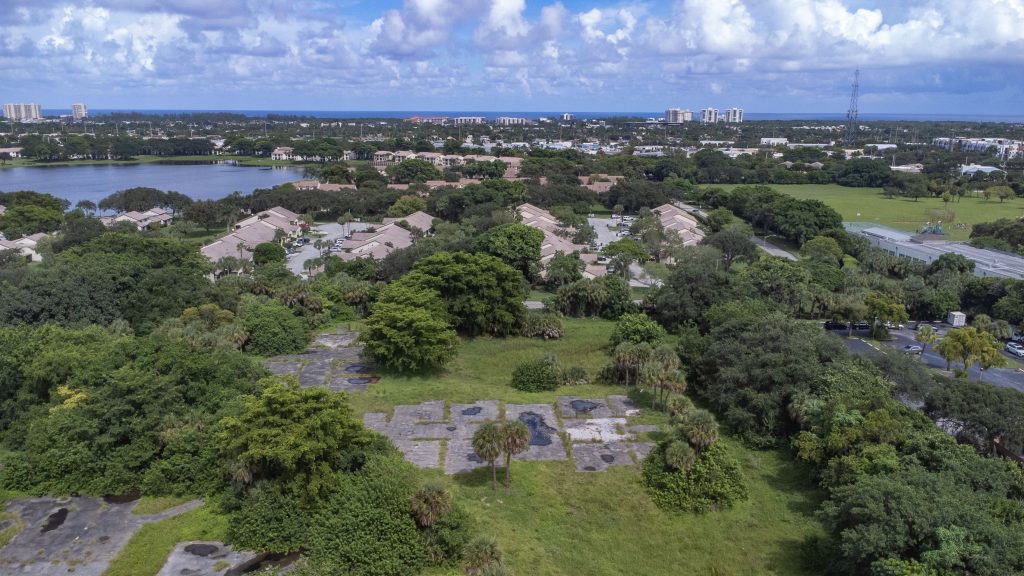 The future location of the now-approved 'Villas on 5th' community. (Photo: Boca Daily News)