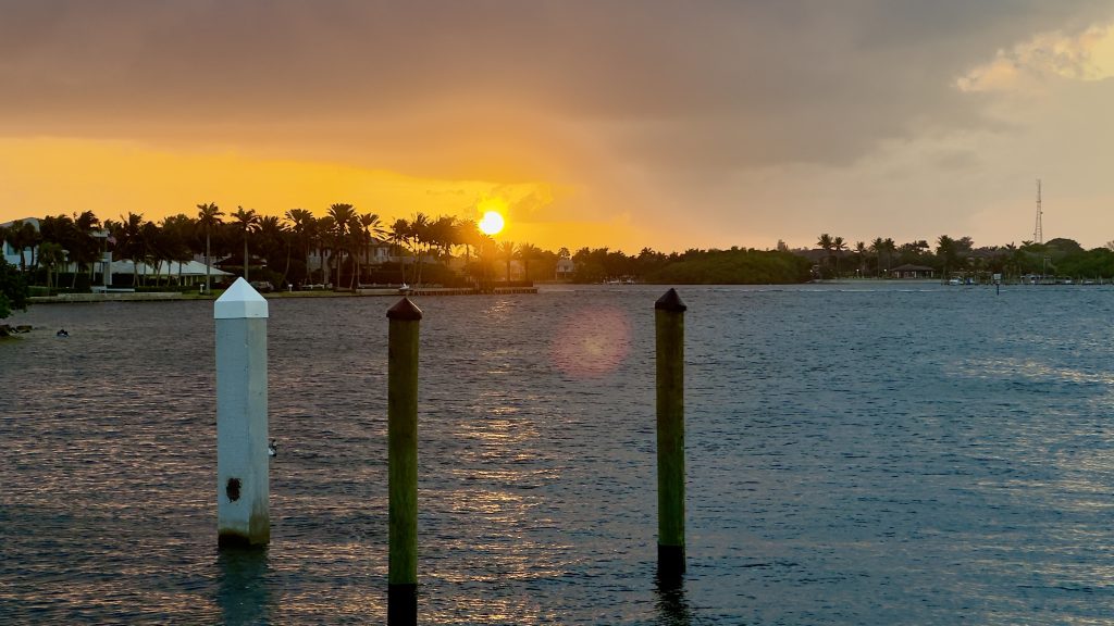 Sunset and post-sunset, Nov. 10, 2024. (Photo: Boca Daily News)