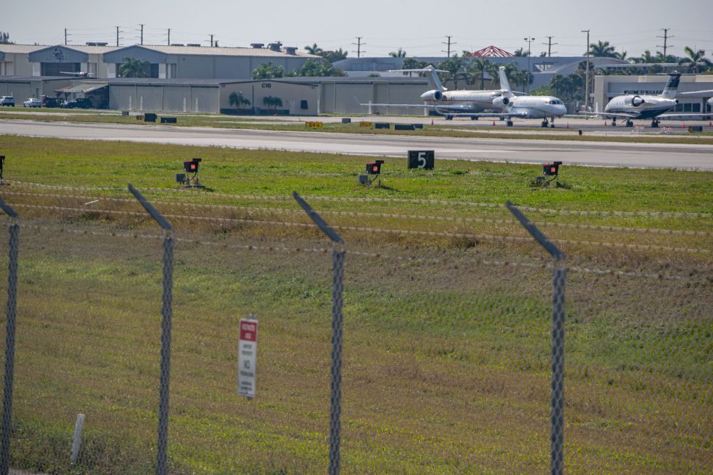 The new viewing platform at Boca Raton Airport opened Jan. 29, 2025. (Photo: Boca Daily News)