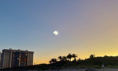 Debris from a disintegrating SpaceX rocket over Boca Raton, FL, March 6, 2025. (Photo: Boca Daily News)