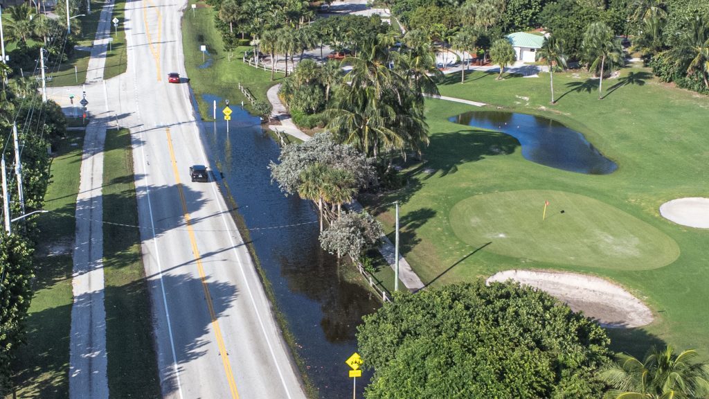 Flooding along North Ocean Boulevard (A1A) and the Alan C. Alford Red Reef Family Golf Course, Oct. 28, 2025. (Photo: Boca Daily News)