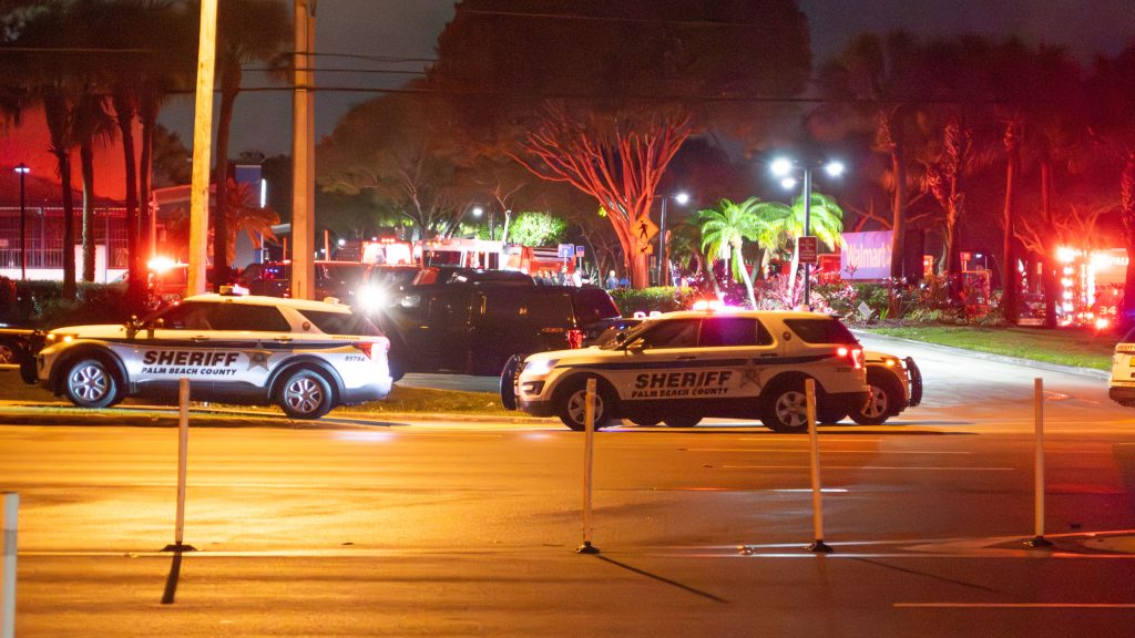 Police and emergency vehicles outside the Walmart on US 441 (SR-7) and Palmetto Park Road, Boca Raton, Dec. 17, 2025. (Photo: Boca Daily News)