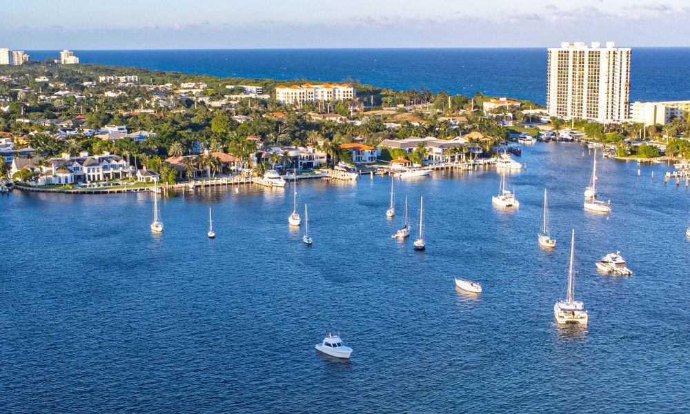 Vessels legally moored in Lake Boca, Dec. 2025. (Photo: Boca Daily News)