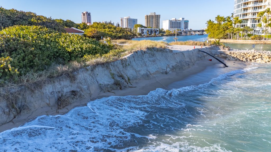 'Cliffs' formed at Boca Raton's South Inlet beach from weather fronts that produced erosion, Feb. 2026. (Photo: Boca Daily News)
