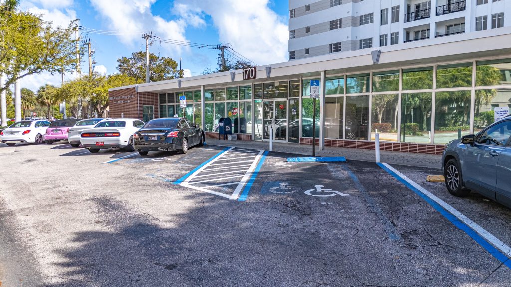The Boca Raton downtown post office, which would be demolished in favor of a 12-story hotel complex. (Photo: Boca Daily News)