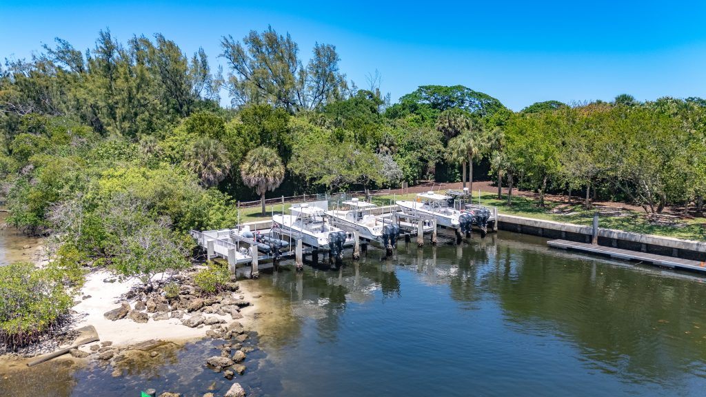 The seven-slip dock along the ICW at Spanish River Park, Boca Raton, FL, May 2026. (Photo: Boca Daily News)