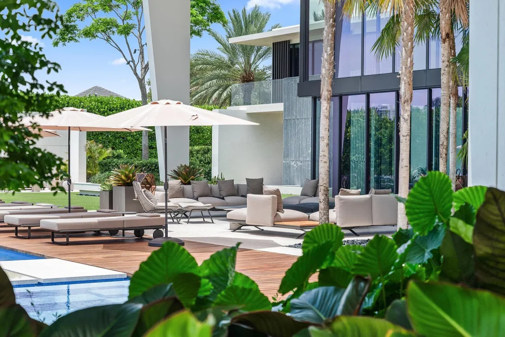 The Boca Raton home owned by former L.A. Dodgers owner Frank McCourt, listed for sale at $125 million. (Real Estate Listing Photos)
